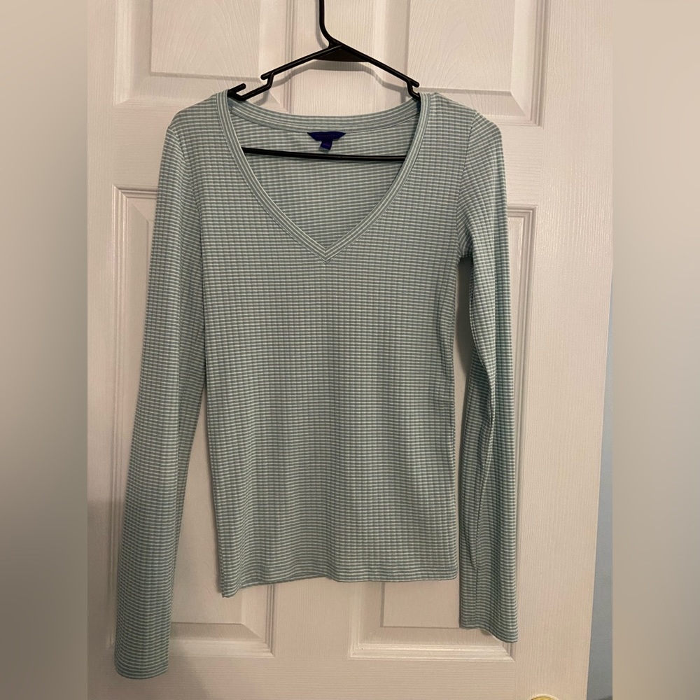 Aéropostale blue striped top